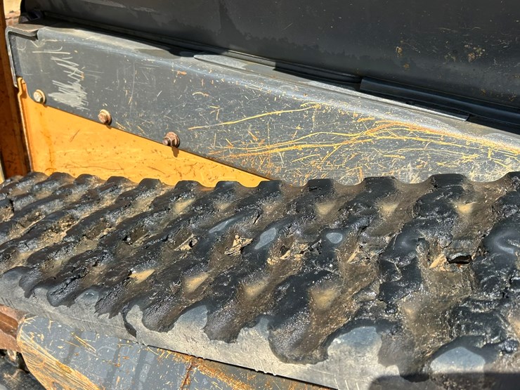 2019-case-tr270-image-56