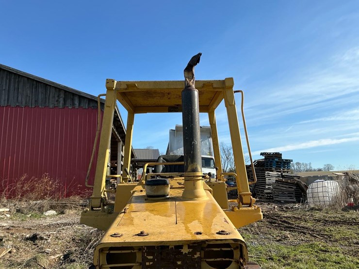 #350-•-1978-komatsu-d31-16-dozer-image-39