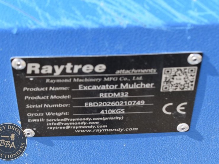 caterpillar-305-image-4