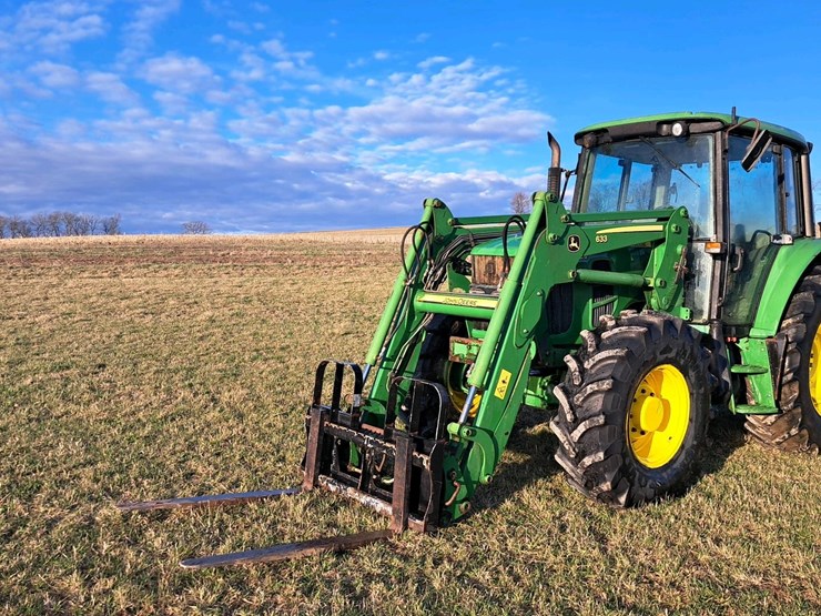 2010-john-deere-6230-image-11