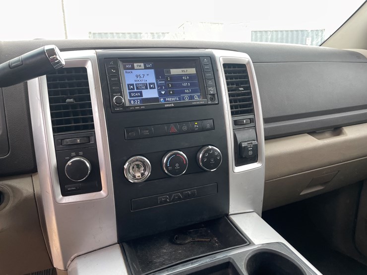 2011-dodge-ram-2500-image-41