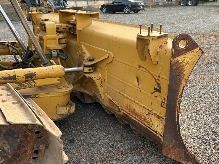 2015-caterpillar-d6t-lgp-image-9