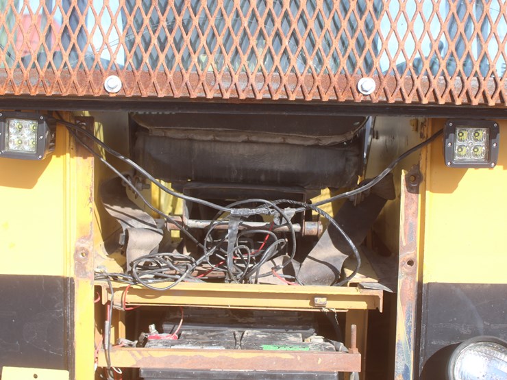 1990-komatsu-d37e-image-35