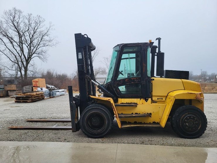 2012-yale-forklift-image-2