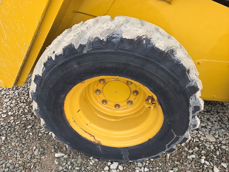 massey-ferguson-8-image-49