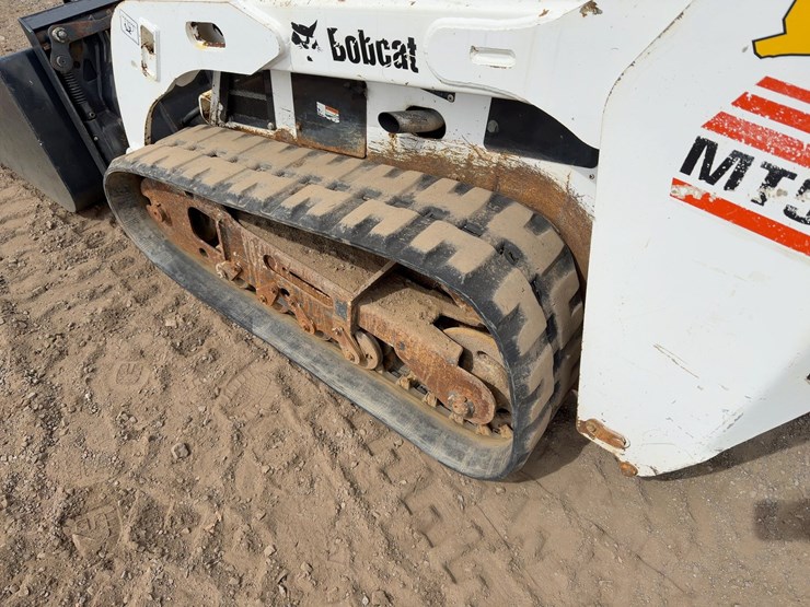 2013-bobcat-mt55-image-13