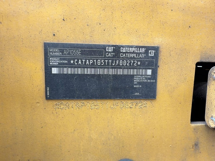 2013-caterpillar-ap-1055e-image-39