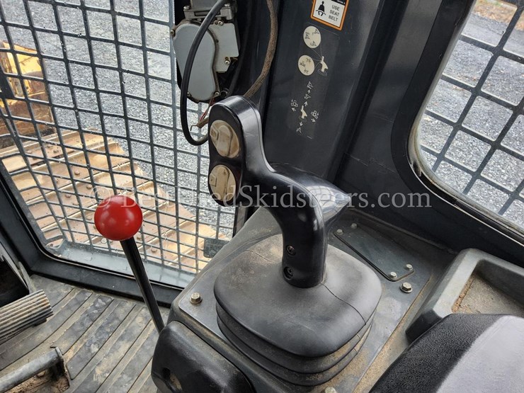 2017-deere-650k-image-44