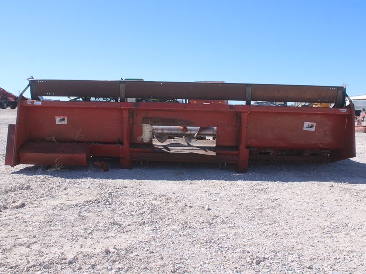 case-ih-1063-image-4