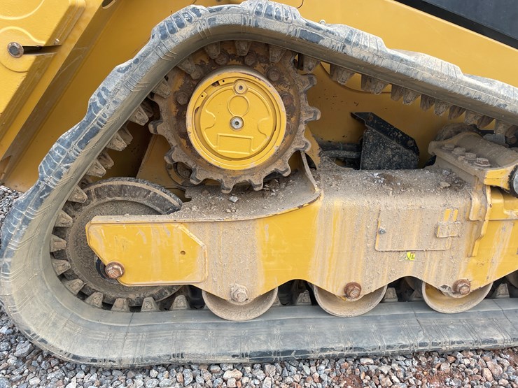 2017-caterpillar-259d-image-58