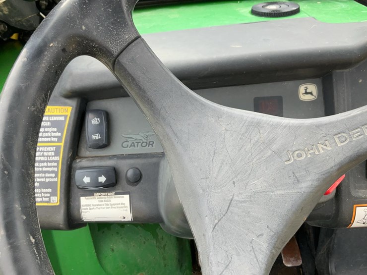 john-deere-gator-image-18