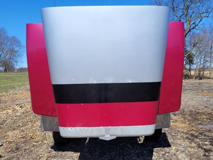 1993-peterbilt-377-image-25