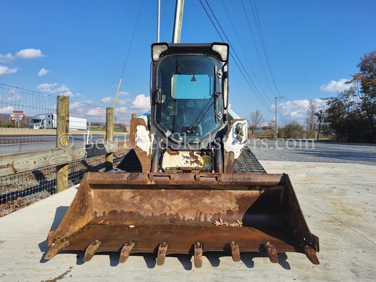 2021-bobcat-t550-image-8