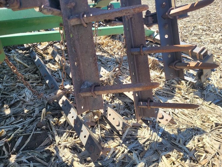 great-plains-2200tt-image-36