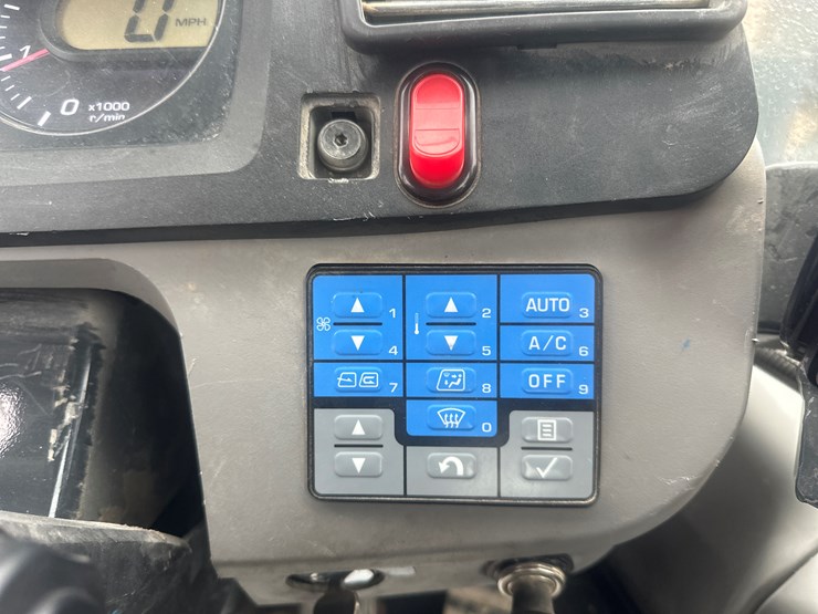 2016-komatsu-wa270-7-image-35