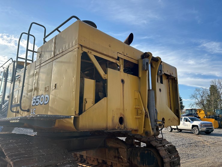 2006-deere-650d-lc-image-26