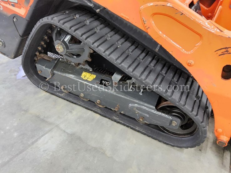 2022-kubota-scl1000-image-22