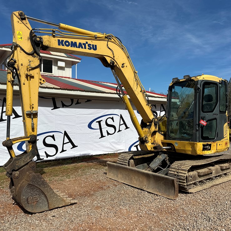 2017 KOMATSU PC88MR-10