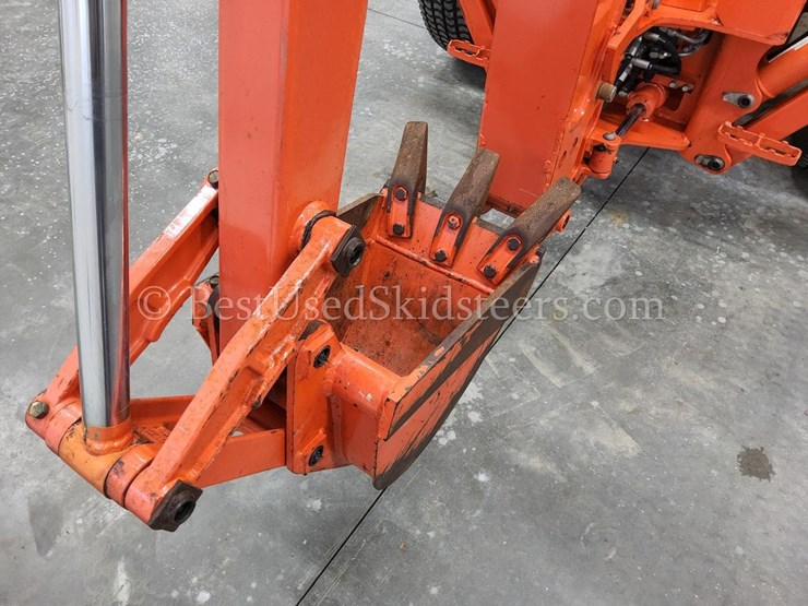 2017-kubota-l3560-image-23