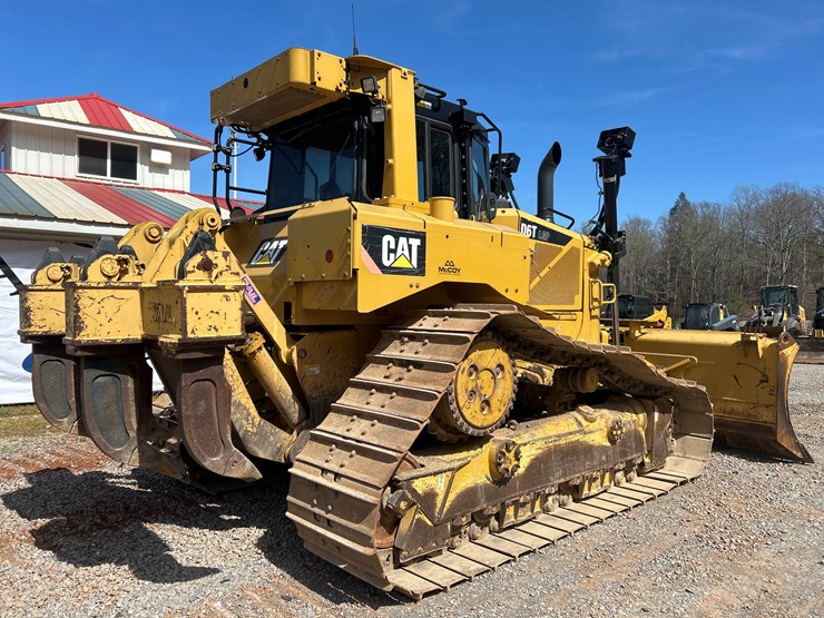 2015-caterpillar-d6t-lgp-image-5