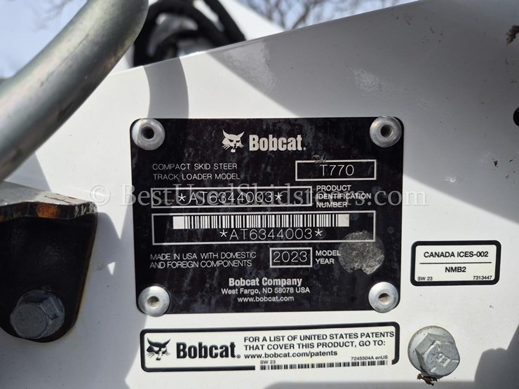 2023-bobcat-t770-image-29