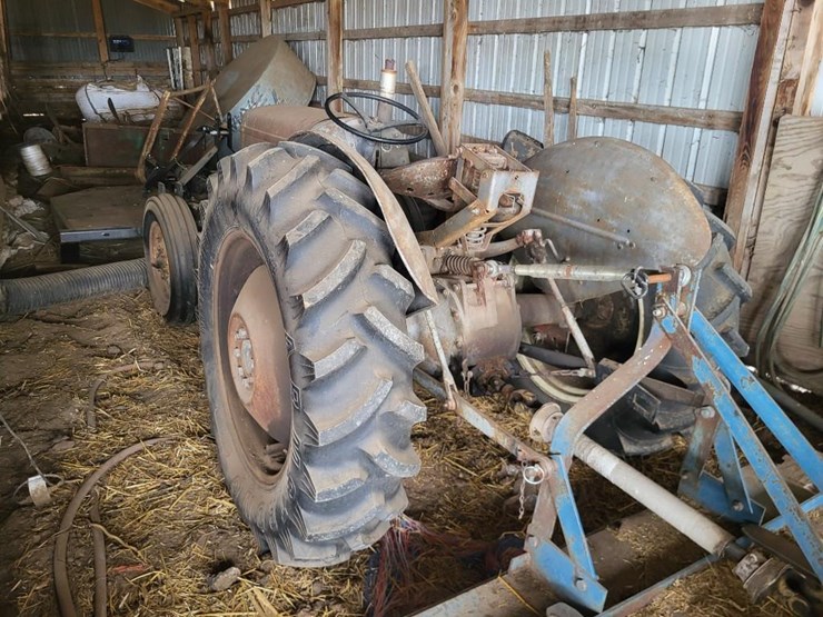 ferguson-to20-image-6