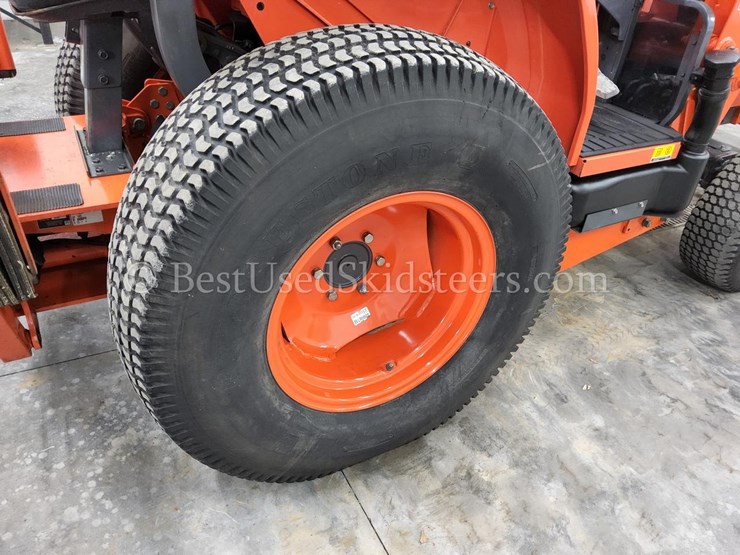 2017-kubota-l3560-image-30