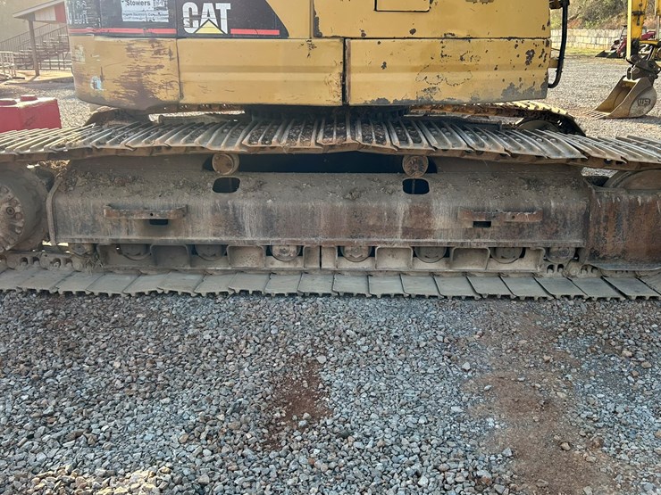 2004-caterpillar-321c-image-70