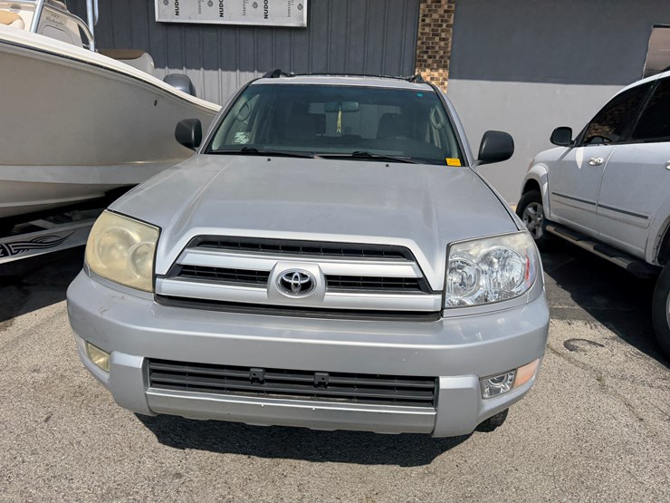 2004-toyota-4-runner-image-26