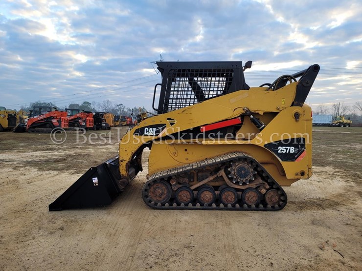 2012-caterpillar-257b3-image-2