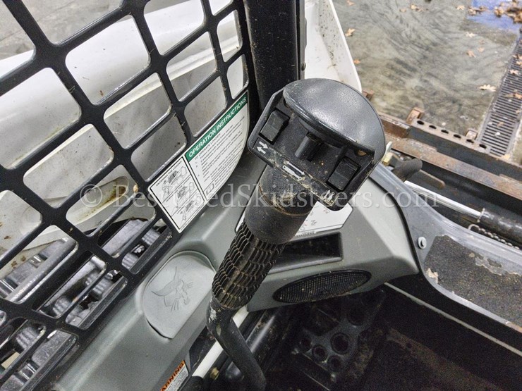 2014-bobcat-t550-image-11