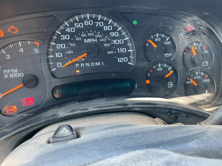 #501-•-2006-gmc-dump-truck-image-16