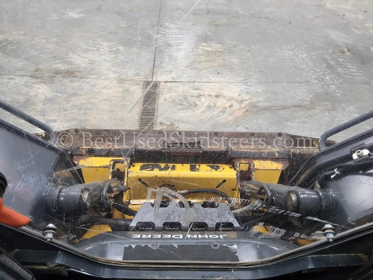 2023-deere-325g-image-36