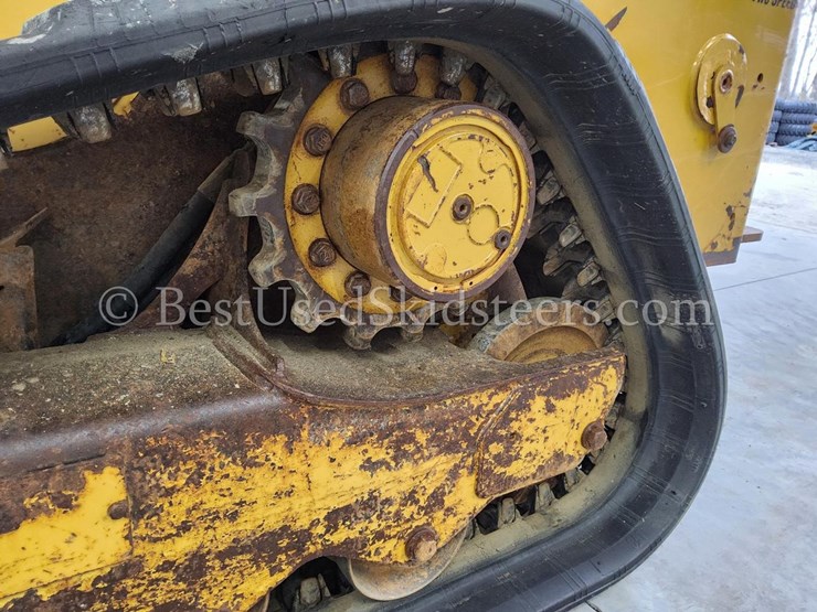 2014-caterpillar-259d-image-16