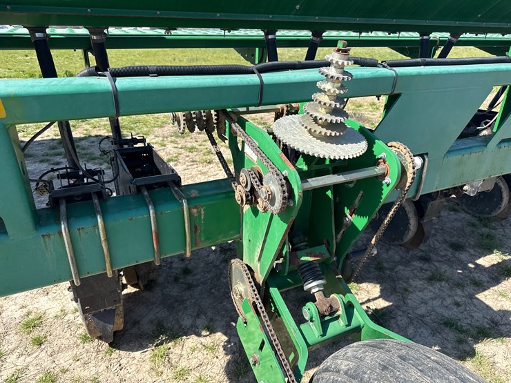 2025-great-plains-2025p-image-19