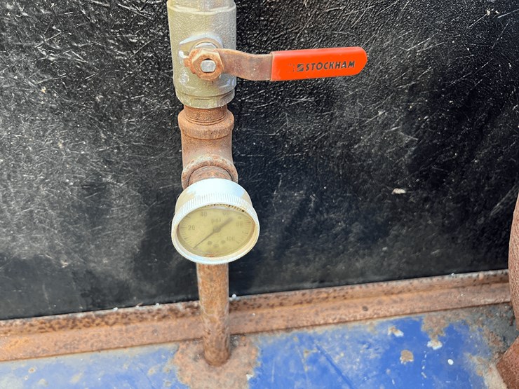 frick-steam-locomotive-with-track-image-244