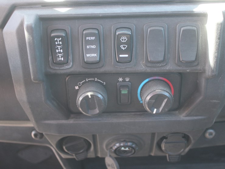 2023-polaris-ranger-image-22