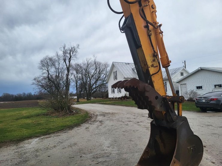 hyundai-robex-130-lc-image-40