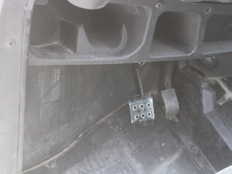 2024-polaris-ranger-image-28