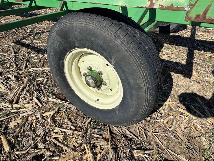 shur-feed-bale-wagon,-10-bale,-tandem-front-dolly-wheel,-adjustable-tongue-image-13