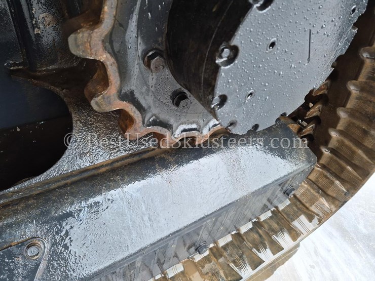 2023-kubota-svl97-2-image-10