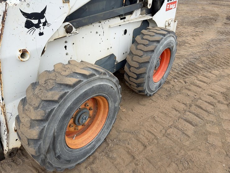 2007-bobcat-s300-image-13