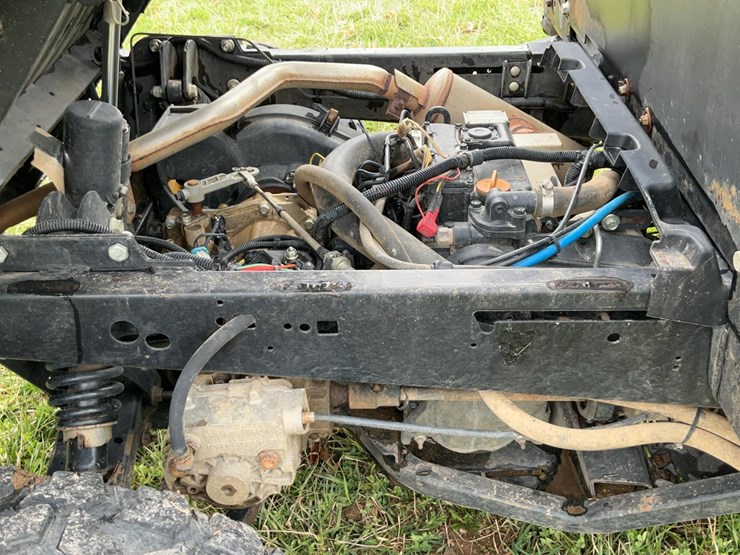 john-deere-gator-image-23