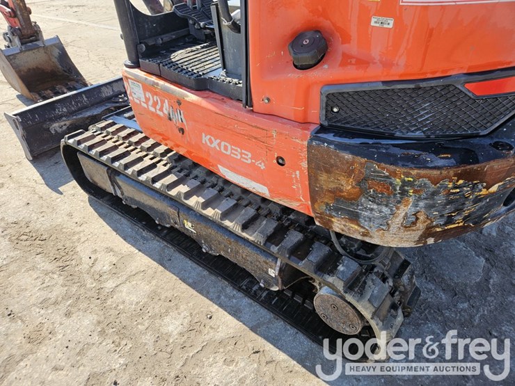2019-kubota-kx033-4-image-27