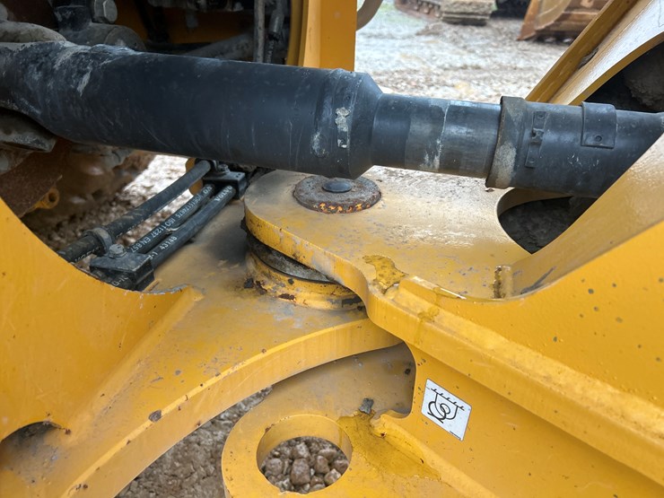 2019-volvo-l90h-image-28