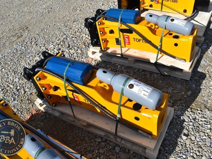 toft-breaker-attachment-43354-image-1