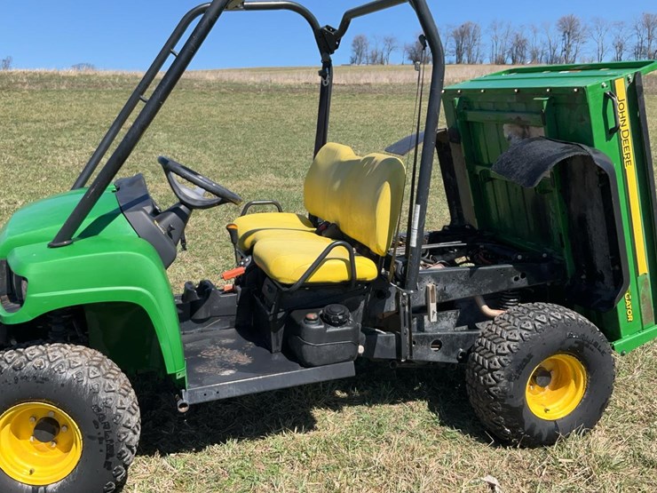 john-deere-gator-image-36