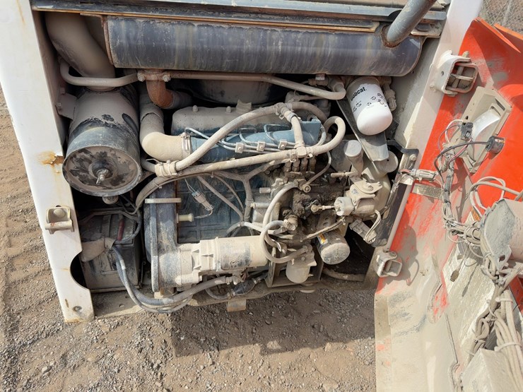 2000-bobcat-753-image-14