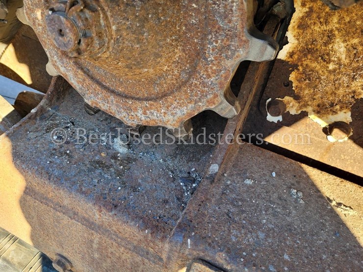 2013-bobcat-t110-image-10