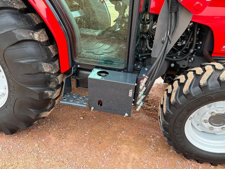 massey-ferguson-1736-image-15